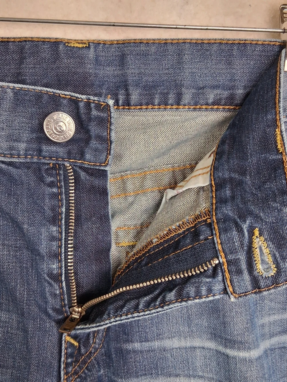 True Religion World Tour Ricky Jeans Mens 36 Distressed Straight Leg Made In USA